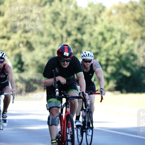 07.09.2025 - 19. Norderstedt Triathlon Michael Burmester http://msf.ph/oto/8845741 07.09.2025 16:06:30 Radfahren 491, 871, 1056, 1083, 1561 meine-sportfotos.de