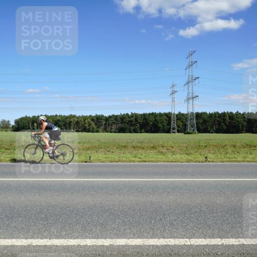 07.09.2025 - 19. Norderstedt Triathlon Michael Burmester http://msf.ph/oto/8845750 07.09.2025 15:04:28 Radfahren 888, 1491 meine-sportfotos.de