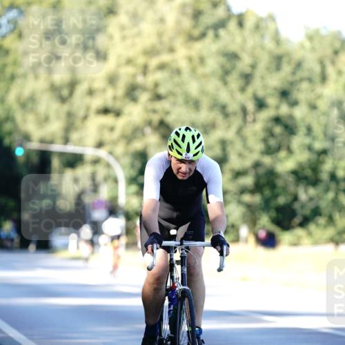 07.09.2025 - 19. Norderstedt Triathlon Michael Burmester http://msf.ph/oto/8845775 07.09.2025 16:06:38 Radfahren 432, 1107 meine-sportfotos.de