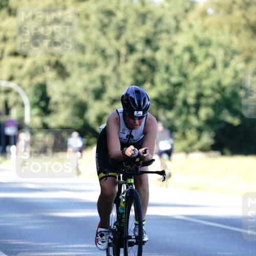 07.09.2025 - 19. Norderstedt Triathlon Michael Burmester http://msf.ph/oto/8845782 07.09.2025 16:06:47 Radfahren 1104 meine-sportfotos.de