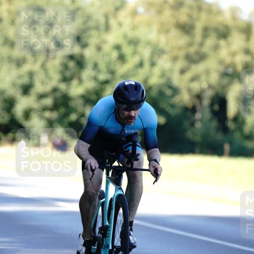 07.09.2025 - 19. Norderstedt Triathlon Michael Burmester http://msf.ph/oto/8845789 07.09.2025 16:06:52 Radfahren 1627 meine-sportfotos.de