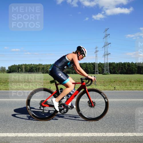07.09.2025 - 19. Norderstedt Triathlon Michael Burmester http://msf.ph/oto/8845805 07.09.2025 15:05:10 Radfahren 1483, 1486 meine-sportfotos.de