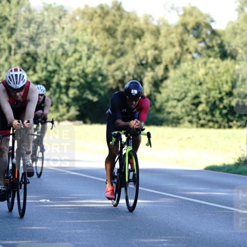 07.09.2025 - 19. Norderstedt Triathlon Michael Burmester http://msf.ph/oto/8845857 07.09.2025 16:07:05 Radfahren 552, 950, 1094, 1400, 1407, 1555, 1574, 1588, 1601 meine-sportfotos.de