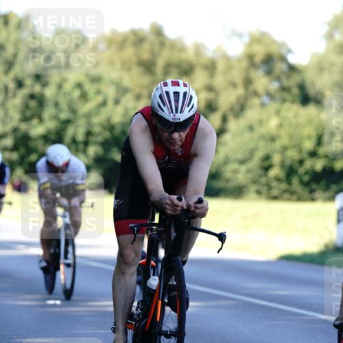 07.09.2025 - 19. Norderstedt Triathlon Michael Burmester http://msf.ph/oto/8845861 07.09.2025 16:07:05 Radfahren 552, 950, 1094, 1400, 1407, 1555, 1574, 1588, 1601 meine-sportfotos.de