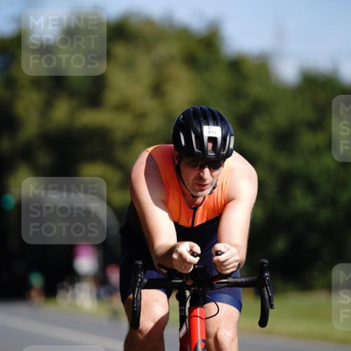 07.09.2025 - 19. Norderstedt Triathlon Michael Burmester http://msf.ph/oto/8845871 07.09.2025 11:10:30 Radfahren 833 meine-sportfotos.de