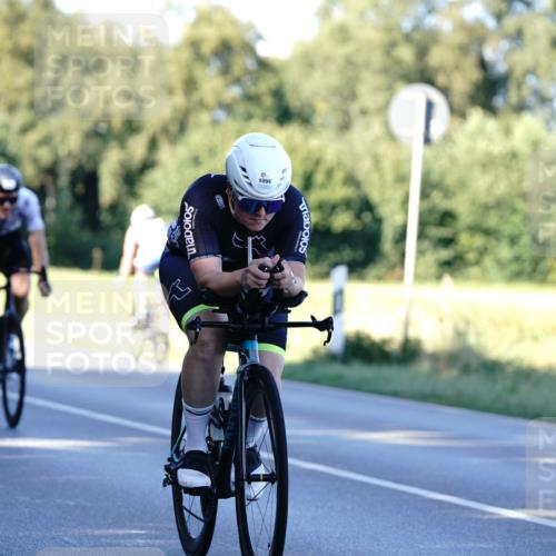 07.09.2025 - 19. Norderstedt Triathlon Michael Burmester http://msf.ph/oto/8845876 07.09.2025 16:07:07 Radfahren 492, 552, 866, 952, 1094, 1400, 1407, 1555, 1574, 1588, 1589, 1601 meine-sportfotos.de