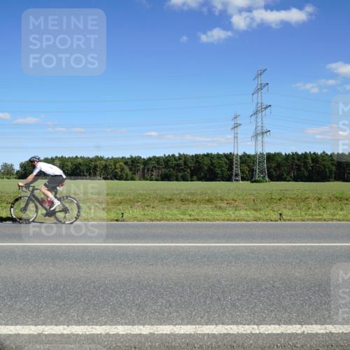 07.09.2025 - 19. Norderstedt Triathlon Michael Burmester http://msf.ph/oto/8845898 07.09.2025 15:06:07 Radfahren  meine-sportfotos.de