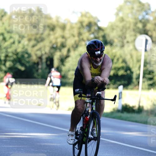 07.09.2025 - 19. Norderstedt Triathlon Michael Burmester http://msf.ph/oto/8845909 07.09.2025 16:07:12 Radfahren 492, 866, 937, 952, 1523, 1589, 1616 meine-sportfotos.de