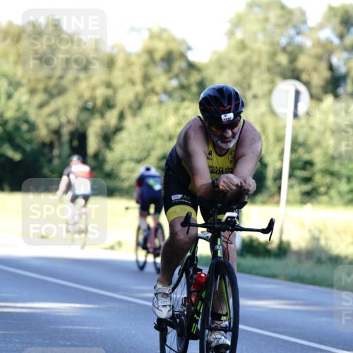 07.09.2025 - 19. Norderstedt Triathlon Michael Burmester http://msf.ph/oto/8845913 07.09.2025 16:07:12 Radfahren 492, 866, 937, 952, 1523, 1589, 1616 meine-sportfotos.de