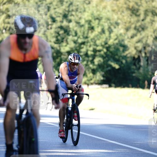 07.09.2025 - 19. Norderstedt Triathlon Michael Burmester http://msf.ph/oto/8846098 07.09.2025 16:08:21 Radfahren 526, 1443, 1579, 1593 meine-sportfotos.de