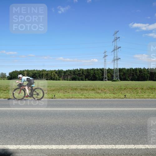 07.09.2025 - 19. Norderstedt Triathlon Michael Burmester http://msf.ph/oto/8846106 07.09.2025 15:08:39 Radfahren 437 meine-sportfotos.de