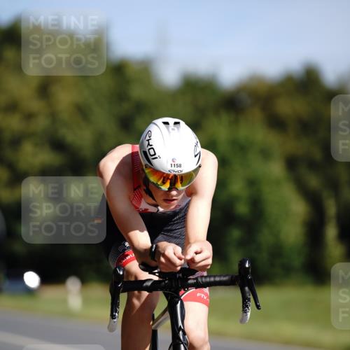 07.09.2025 - 19. Norderstedt Triathlon Michael Burmester http://msf.ph/oto/8846114 07.09.2025 11:13:16 Radfahren 1158 meine-sportfotos.de