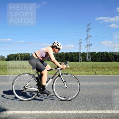 07.09.2025 - 19. Norderstedt Triathlon Michael Burmester http://msf.ph/oto/8846144 07.09.2025 15:09:15 Radfahren 477, 1424, 1494 meine-sportfotos.de