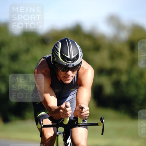 07.09.2025 - 19. Norderstedt Triathlon Michael Burmester http://msf.ph/oto/8846149 07.09.2025 11:13:39 Radfahren 225 meine-sportfotos.de