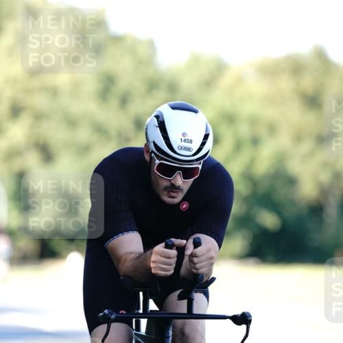 07.09.2025 - 19. Norderstedt Triathlon Michael Burmester http://msf.ph/oto/8846155 07.09.2025 16:08:39 Radfahren 401, 927, 1078, 1458, 1623 meine-sportfotos.de