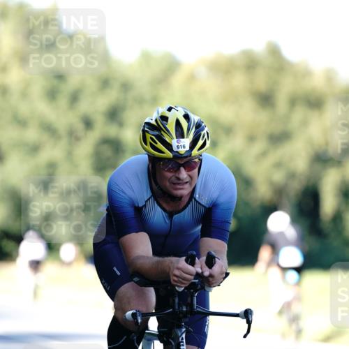 07.09.2025 - 19. Norderstedt Triathlon Michael Burmester http://msf.ph/oto/8846182 07.09.2025 16:08:45 Radfahren 401, 482, 916, 1429 meine-sportfotos.de
