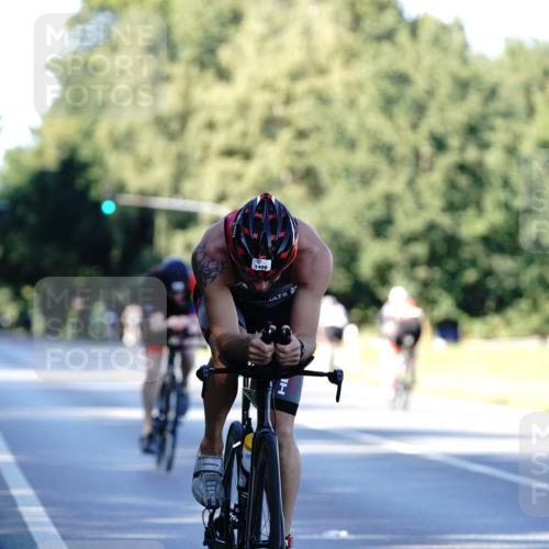 07.09.2025 - 19. Norderstedt Triathlon Michael Burmester http://msf.ph/oto/8846190 07.09.2025 16:08:46 Radfahren 482, 916, 1429 meine-sportfotos.de