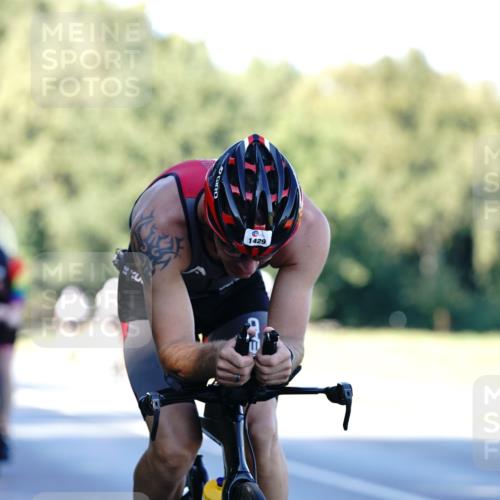 07.09.2025 - 19. Norderstedt Triathlon Michael Burmester http://msf.ph/oto/8846194 07.09.2025 16:08:46 Radfahren 482, 916, 1429 meine-sportfotos.de
