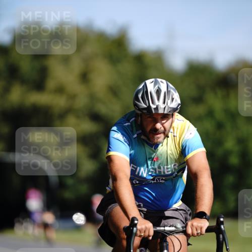 07.09.2025 - 19. Norderstedt Triathlon Michael Burmester http://msf.ph/oto/8846200 07.09.2025 11:14:15 Radfahren 231, 760, 1335 meine-sportfotos.de
