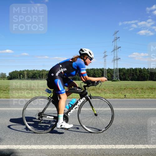07.09.2025 - 19. Norderstedt Triathlon Michael Burmester http://msf.ph/oto/8846210 07.09.2025 15:09:55 Radfahren 1447 meine-sportfotos.de