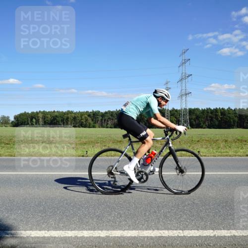 07.09.2025 - 19. Norderstedt Triathlon Michael Burmester http://msf.ph/oto/8846213 07.09.2025 15:09:59 Radfahren 953, 1447 meine-sportfotos.de