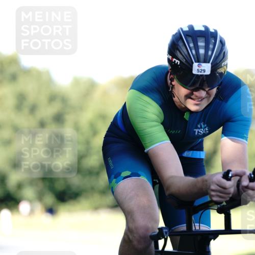 07.09.2025 - 19. Norderstedt Triathlon Michael Burmester http://msf.ph/oto/8846216 07.09.2025 16:08:56 Radfahren 529 meine-sportfotos.de