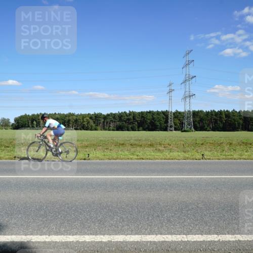 07.09.2025 - 19. Norderstedt Triathlon Michael Burmester http://msf.ph/oto/8846228 07.09.2025 15:10:07 Radfahren 1526 meine-sportfotos.de