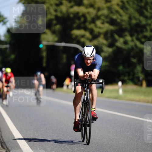 07.09.2025 - 19. Norderstedt Triathlon Michael Burmester http://msf.ph/oto/8846276 07.09.2025 11:15:11 Radfahren 844, 1180 meine-sportfotos.de