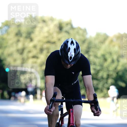 07.09.2025 - 19. Norderstedt Triathlon Michael Burmester http://msf.ph/oto/8846290 07.09.2025 16:09:18 Radfahren 378, 1420 meine-sportfotos.de