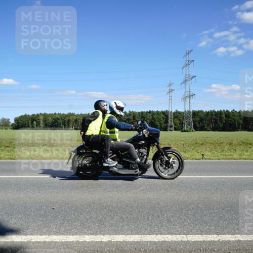 07.09.2025 - 19. Norderstedt Triathlon Michael Burmester http://msf.ph/oto/8846293 07.09.2025 15:10:38 Radfahren 395, 905, 1537 meine-sportfotos.de