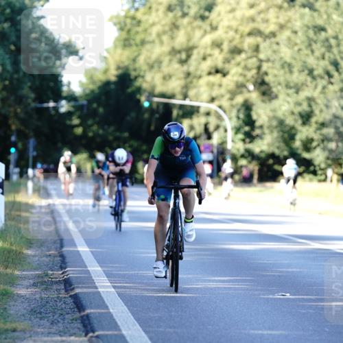 07.09.2025 - 19. Norderstedt Triathlon Michael Burmester http://msf.ph/oto/8846297 07.09.2025 16:09:20 Radfahren 1080, 1420 meine-sportfotos.de