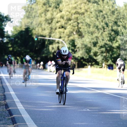 07.09.2025 - 19. Norderstedt Triathlon Michael Burmester http://msf.ph/oto/8846308 07.09.2025 16:09:22 Radfahren 488, 1080, 1085 meine-sportfotos.de