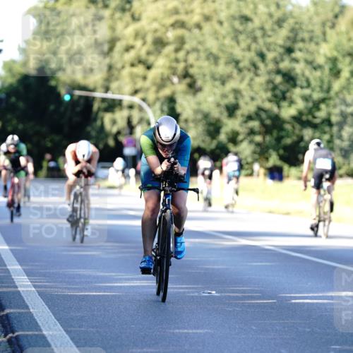 07.09.2025 - 19. Norderstedt Triathlon Michael Burmester http://msf.ph/oto/8846319 07.09.2025 16:09:24 Radfahren 488, 1064, 1080, 1085 meine-sportfotos.de