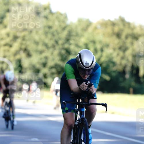 07.09.2025 - 19. Norderstedt Triathlon Michael Burmester http://msf.ph/oto/8846331 07.09.2025 16:09:25 Radfahren 488, 1064, 1080, 1085 meine-sportfotos.de