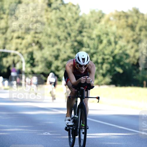 07.09.2025 - 19. Norderstedt Triathlon Michael Burmester http://msf.ph/oto/8846339 07.09.2025 16:09:26 Radfahren 488, 1064, 1085, 1524 meine-sportfotos.de