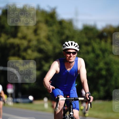 07.09.2025 - 19. Norderstedt Triathlon Michael Burmester http://msf.ph/oto/8846341 07.09.2025 11:15:33 Radfahren 1160, 1168, 1228 meine-sportfotos.de