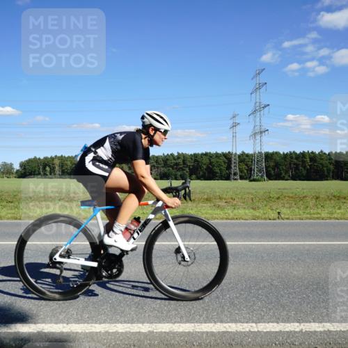 07.09.2025 - 19. Norderstedt Triathlon Michael Burmester http://msf.ph/oto/8846351 07.09.2025 15:11:10 Radfahren 390, 887 meine-sportfotos.de
