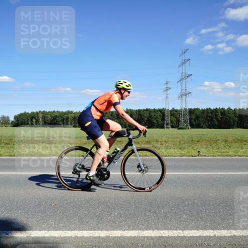 07.09.2025 - 19. Norderstedt Triathlon Michael Burmester http://msf.ph/oto/8846362 07.09.2025 15:11:13 Radfahren 390, 408, 887 meine-sportfotos.de