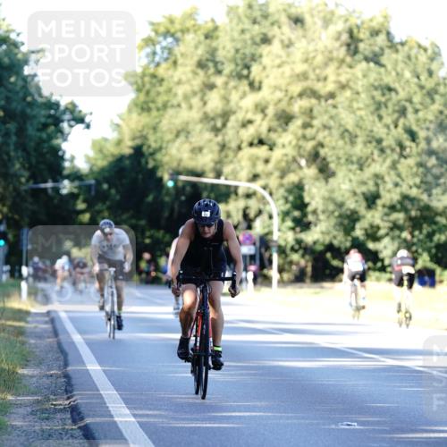 07.09.2025 - 19. Norderstedt Triathlon Michael Burmester http://msf.ph/oto/8846388 07.09.2025 16:09:55 Radfahren 429 meine-sportfotos.de