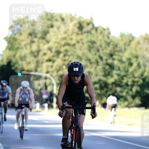 07.09.2025 - 19. Norderstedt Triathlon Michael Burmester http://msf.ph/oto/8846400 07.09.2025 16:09:57 Radfahren 429, 1567 meine-sportfotos.de