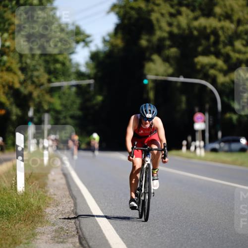 07.09.2025 - 19. Norderstedt Triathlon Michael Burmester http://msf.ph/oto/8846417 07.09.2025 11:16:34 Radfahren 1196 meine-sportfotos.de