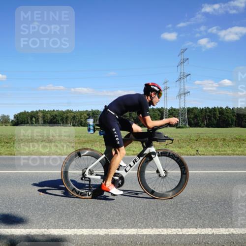07.09.2025 - 19. Norderstedt Triathlon Michael Burmester http://msf.ph/oto/8846472 07.09.2025 15:12:25 Radfahren 930 meine-sportfotos.de