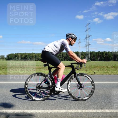 07.09.2025 - 19. Norderstedt Triathlon Michael Burmester http://msf.ph/oto/8846487 07.09.2025 15:12:36 Radfahren 943, 1429, 1453, 1484 meine-sportfotos.de