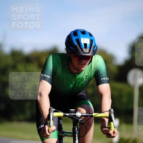07.09.2025 - 19. Norderstedt Triathlon Michael Burmester http://msf.ph/oto/8846495 07.09.2025 11:17:10 Radfahren 152, 204, 1173 meine-sportfotos.de