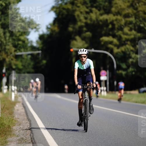07.09.2025 - 19. Norderstedt Triathlon Michael Burmester http://msf.ph/oto/8846510 07.09.2025 11:17:22 Radfahren 1190, 1227 meine-sportfotos.de