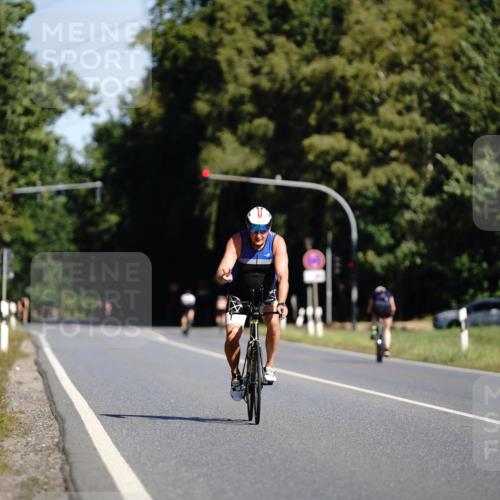 07.09.2025 - 19. Norderstedt Triathlon Michael Burmester http://msf.ph/oto/8846532 07.09.2025 11:17:34 Radfahren 1174 meine-sportfotos.de