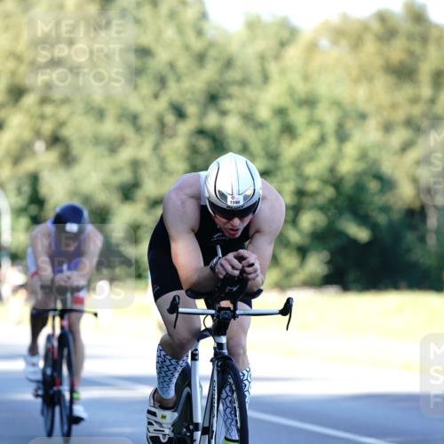 07.09.2025 - 19. Norderstedt Triathlon Michael Burmester http://msf.ph/oto/8846552 07.09.2025 16:10:43 Radfahren 1547, 1590, 1600 meine-sportfotos.de