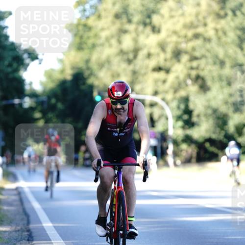 07.09.2025 - 19. Norderstedt Triathlon Michael Burmester http://msf.ph/oto/8846577 07.09.2025 16:10:48 Radfahren 406, 1575 meine-sportfotos.de
