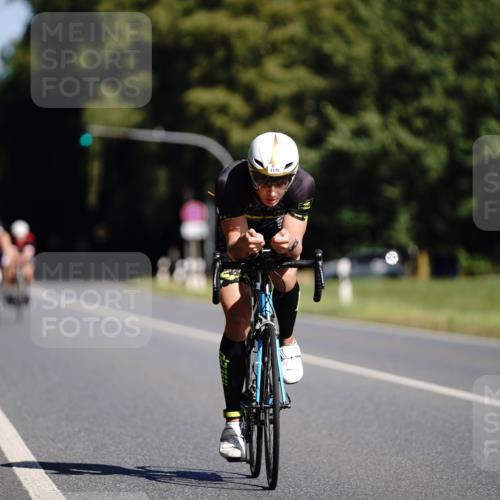 07.09.2025 - 19. Norderstedt Triathlon Michael Burmester http://msf.ph/oto/8846586 07.09.2025 11:18:47 Radfahren 1175, 1211 meine-sportfotos.de