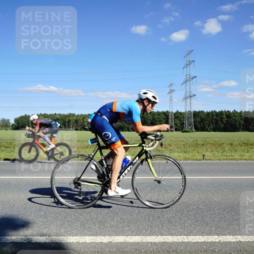 07.09.2025 - 19. Norderstedt Triathlon Michael Burmester http://msf.ph/oto/8846662 07.09.2025 15:14:14 Radfahren 425 meine-sportfotos.de